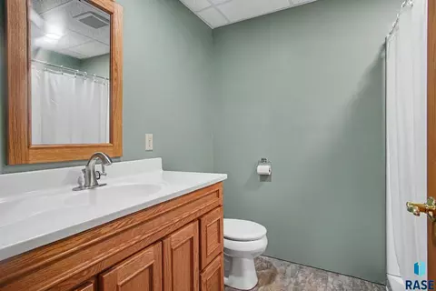 706 S Maple St, Howard, SD 57349 photo 16