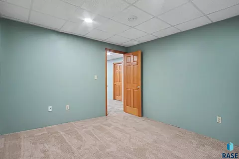 706 S Maple St, Howard, SD 57349 photo 21