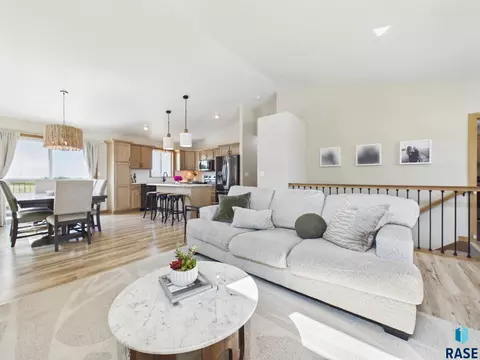 Living - 7509 E 49th St, Sioux Falls, SD 57110 photo 2 of 3