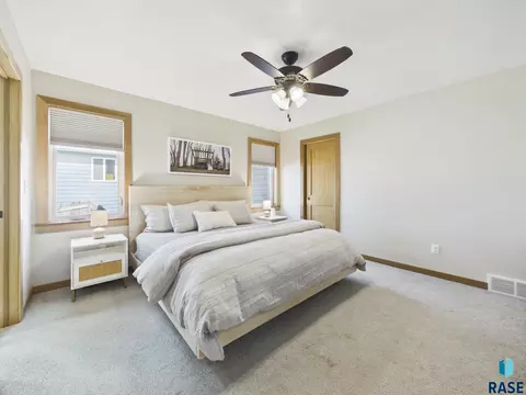 Bedroom - 7509 E 49th St, Sioux Falls, SD 57110 photo 3 of 7