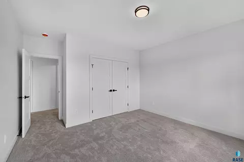 Bedroom - 6505 E Fieldview St, Sioux Falls, SD 57110 photo 10 of 10
