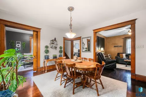 Dining - 304 E 2nd St, Canton, SD 57013 photo 3 of 4