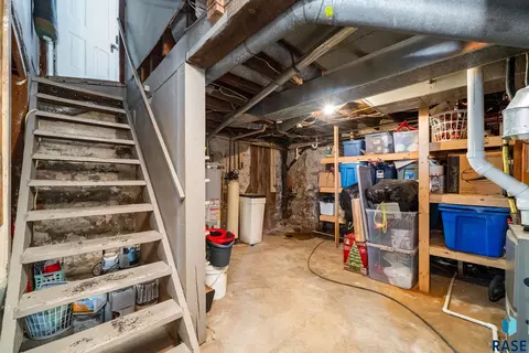 Other - 304 E 2nd St, Canton, SD 57013 photo 6 of 9