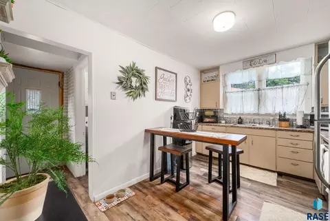Kitchen - 304 E 2nd St, Canton, SD 57013 photo 1 of 5