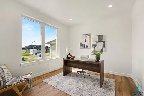 Other - 5508 E Morningside Cir, Sioux Falls, SD 57110 photo 4 of 10
