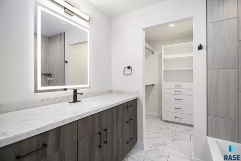 Other - 5508 E Morningside Cir, Sioux Falls, SD 57110 photo 10 of 12