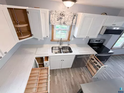 Kitchen - 201 S Section Line St, Howard, SD 57349 photo 4 of 5