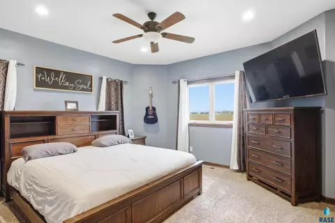Bedroom - 46878 270th St, Tea, SD 57064 photo 1 of 4