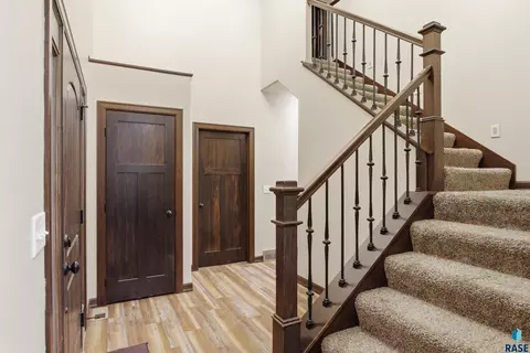 Entry Way - 46878 270th St, Tea, SD 57064 photo 1 of 1