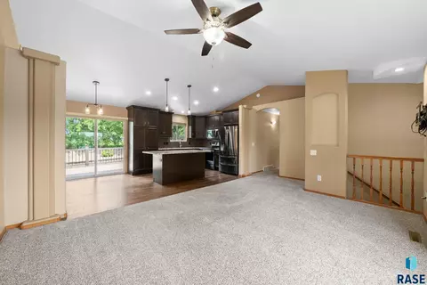 Living - 2004 E Briar Den Ct, Sioux Falls, SD 57108 photo 8 of 13