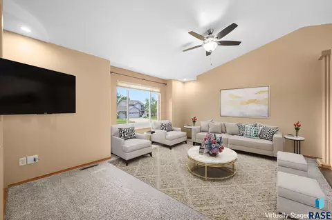 Living - 2004 E Briar Den Ct, Sioux Falls, SD 57108 photo 4 of 13