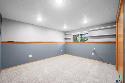 Other - 2004 E Briar Den Ct, Sioux Falls, SD 57108 photo 7 of 13