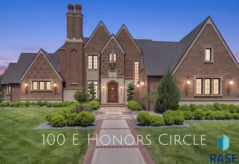 100 E Honors Cir, Sioux Falls, SD 57108 photo 1