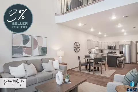 5724 E Marley Pl, Sioux Falls, SD 57108