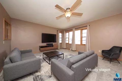 Living - 609 S Main St, Lennox, SD 57039 photo 1 of 3