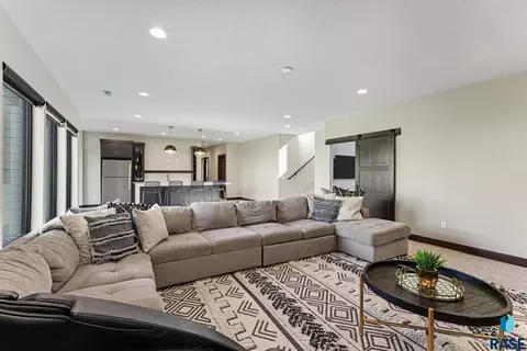 Living - 6701 E Spitfire Cir, Sioux Falls, SD 57110 photo 5 of 6