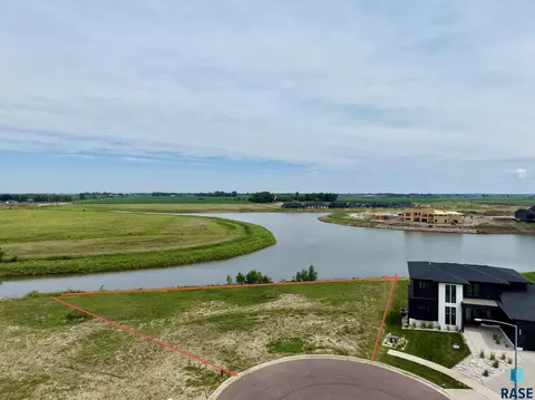 2735 N Swan Cir, Tea, SD 57064 photo 10