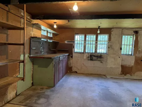 Other - 904 S Cherry St, Freeman, SD 57029 photo 35 of 36
