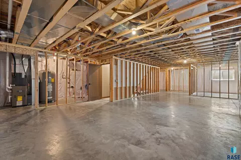 Other - 612 E Lakeview Dr, Brandon, SD 57005 photo 11 of 16