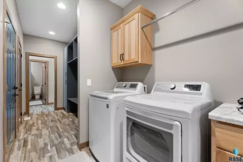 Other - 612 E Lakeview Dr, Brandon, SD 57005 photo 9 of 16