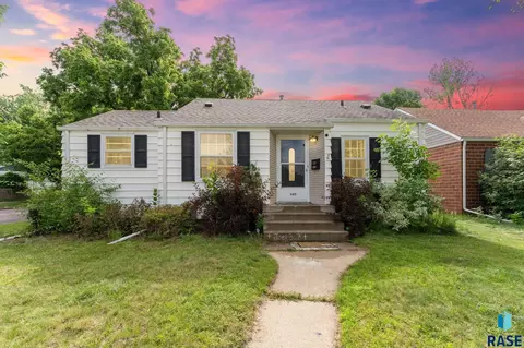 600 S Glendale Ave, Sioux Falls, SD 57104