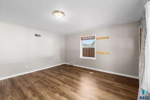 Other - 1732 S Van Eps Ave, Sioux Falls, SD 57105 photo 1 of 23