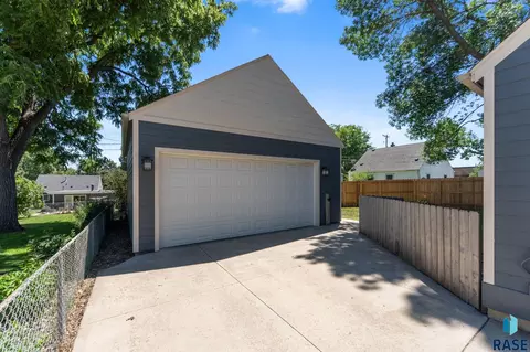 Other - 1732 S Van Eps Ave, Sioux Falls, SD 57105 photo 21 of 23