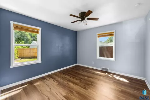 Other - 1732 S Van Eps Ave, Sioux Falls, SD 57105 photo 2 of 23