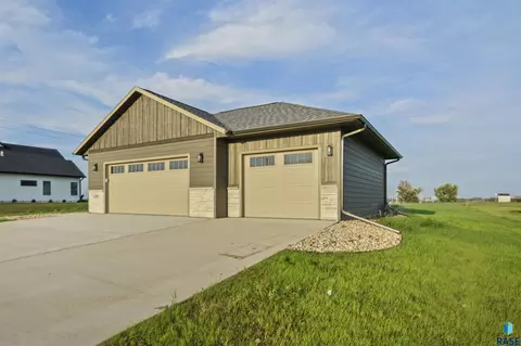 Other - 1108 N Slate Ave, Brandon, SD 57005 photo 2 of 10