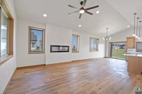 Living - 1108 N Slate Ave, Brandon, SD 57005 photo 1 of 4