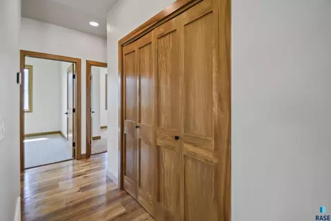 Entry Way - 1108 N Slate Ave, Brandon, SD 57005 photo 1 of 2