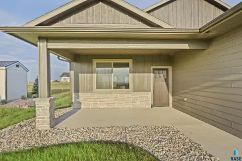 Exterior - 1108 N Slate Ave, Brandon, SD 57005 photo 1 of 3