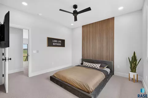 Bedroom - 48259 263rd St, Brandon, SD 57005 photo 10 of 20