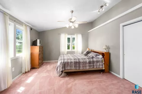 Bedroom - 27935 480th Ave, Canton, SD 57013 photo 1 of 9
