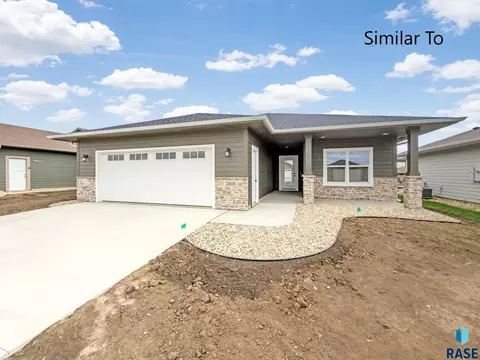920 S Tinley Ave, Brandon, SD 57005 photo 1