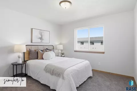 5722 E Marley Pl, Sioux Falls, SD 57108 photo 9