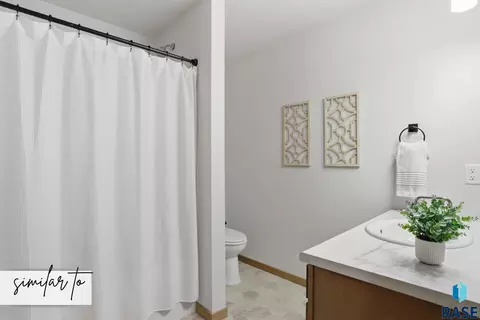 5722 E Marley Pl, Sioux Falls, SD 57108 photo 10