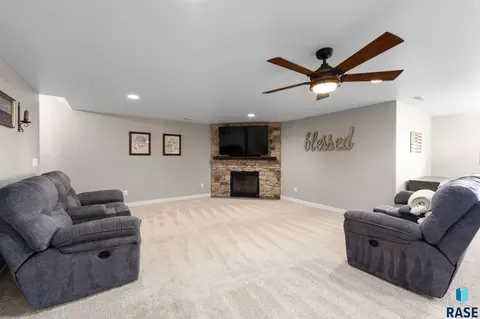 Other - 309 S Dockside Cir, Sioux Falls, SD 57107 photo 12 of 26
