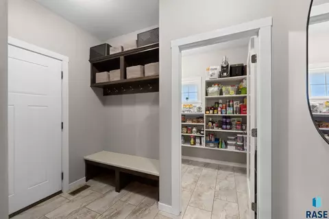 Entry Way - 309 S Dockside Cir, Sioux Falls, SD 57107 photo 1 of 1