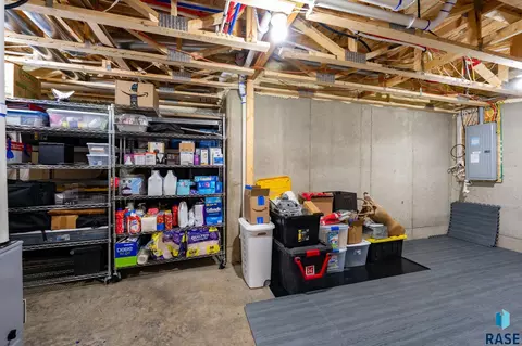 Other - 309 S Dockside Cir, Sioux Falls, SD 57107 photo 16 of 26