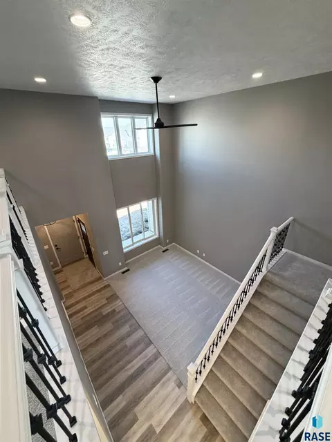 5115 E 67th St, Sioux Falls, SD 57108 photo 11