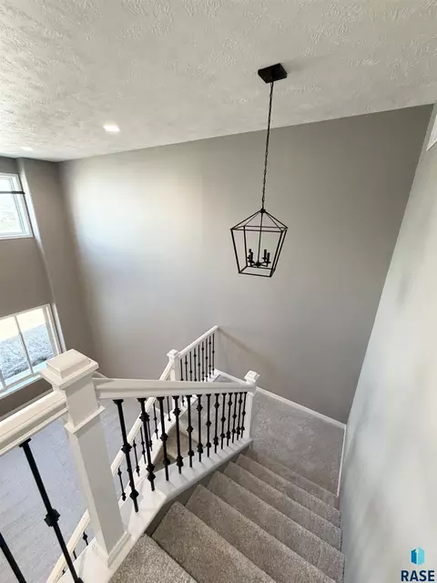 5115 E 67th St, Sioux Falls, SD 57108 photo 10