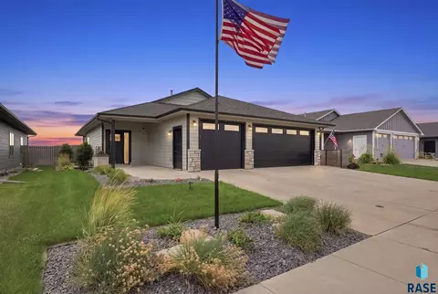 217 Devitt Dr, Harrisburg, SD 57032 photo 43