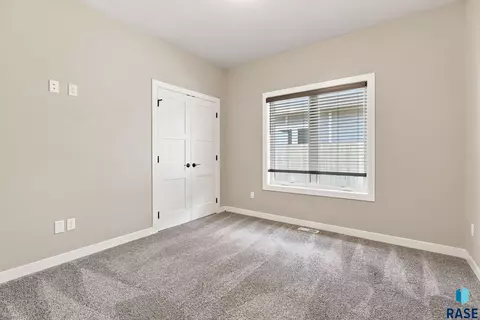 217 Devitt Dr, Harrisburg, SD 57032 photo 23