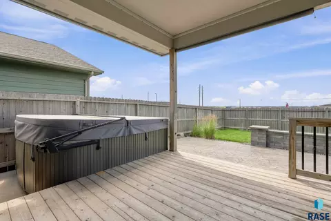 217 Devitt Dr, Harrisburg, SD 57032 photo 37