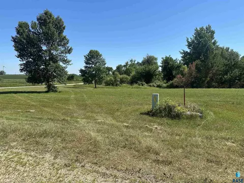 Paradise Cir, White, SD 57276 photo 6