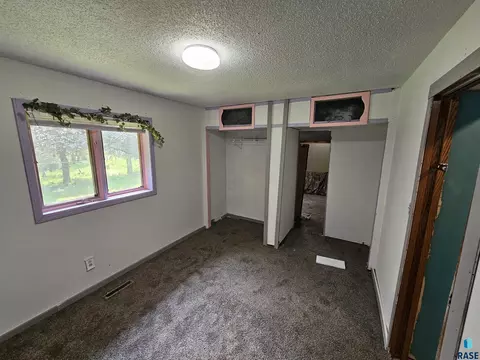 Bedroom - 47790 309th Ave, Alcester, SD 57001 photo 3 of 3
