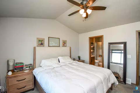 Bedroom - N Archer Dr, Sioux Falls, SD 57103 photo 3 of 13