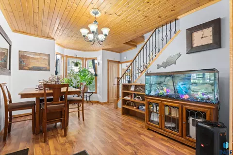 Dining - 410 E 6th St, Dell Rapids, SD 57022 photo 1 of 2