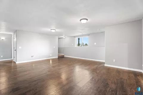 Living - 505 Meadow St, Baltic, SD 57003 photo 1 of 3